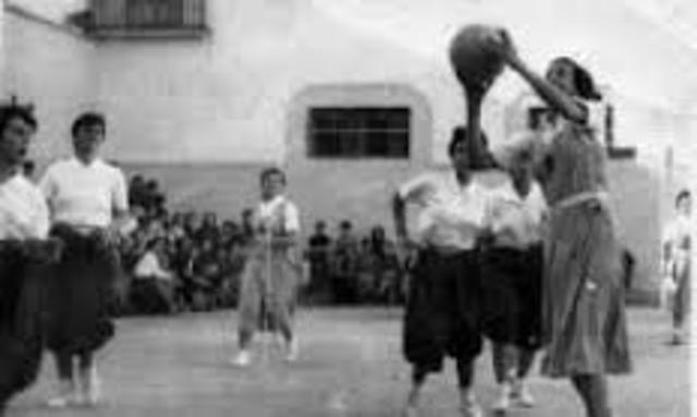 Mujeres en el baloncesto