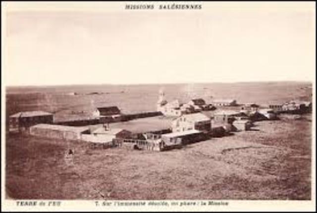 Incendio de la misión de la Candelaria. Acompañamiento de los indios y las Hermanas.