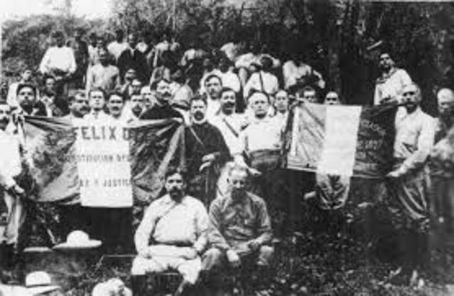 Félix Díaz se rebela contra Madero en Veracruz