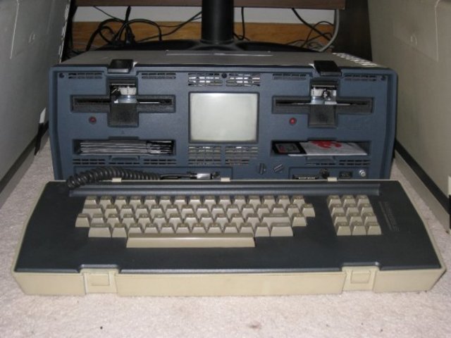 Primer Computador Portatil