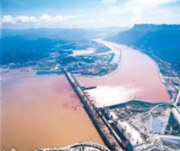 Building of the Three Gorges Dam