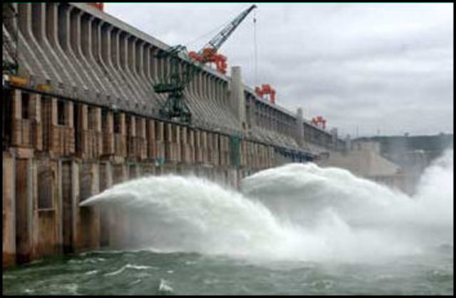 Building of the Three Gorges Dam