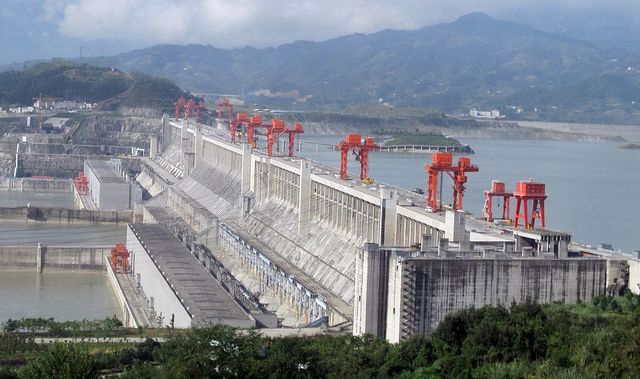 Building of the Three Gorges Dam