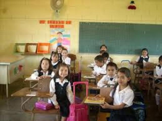 Primaria: "Adolfo López Mateos"