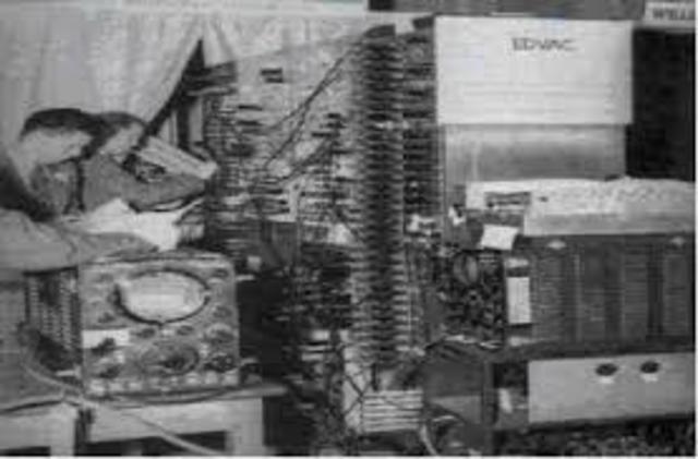 COMPUTADORA EDVAC