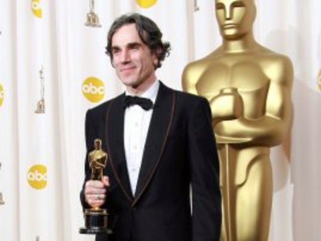 Daniel Day-Lewis wins Best Actor Oscar