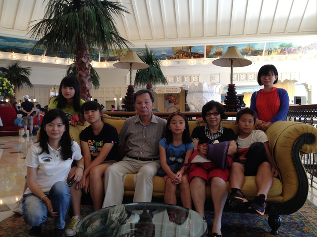 Whole Family Goes to Hualien