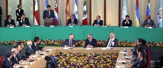 Firma de los Acuerdos de Paz
