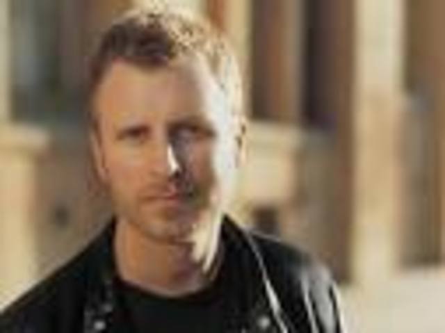 Dierks Bentley “Drunk on a Plane” #1