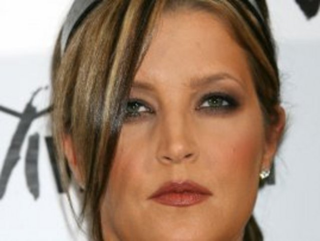 Lisa Presley welcome twins girls