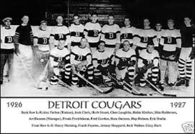 Detroit becomes the Dertoit cougars
