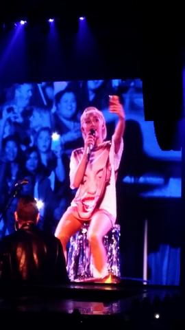 Miley Cyrus concert