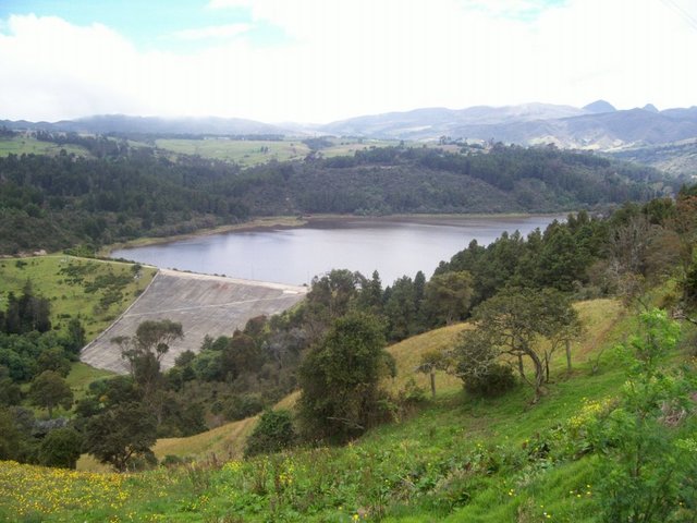 Contrucion embalse