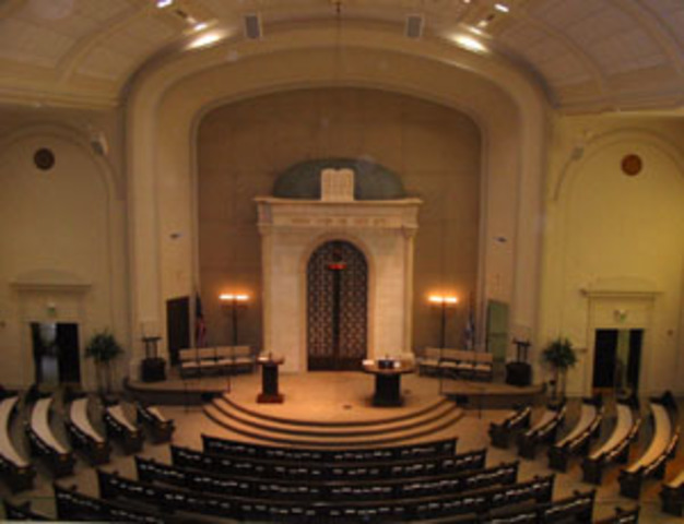 Began serving as hazzan for Temple Beth-El, Birmingham, AL