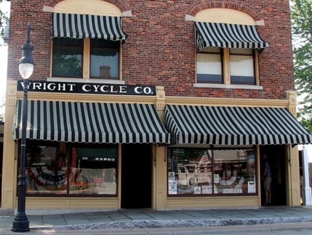 Wright Brothers Open a Bike Shop