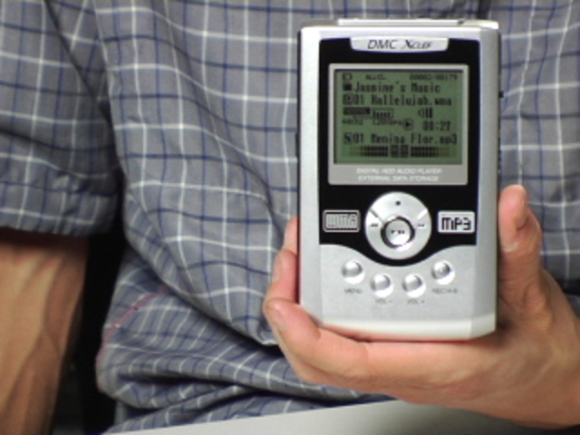 First Hard Drive MP3 Player Relased