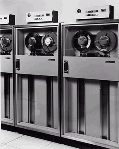 reel-to-reel tape drive