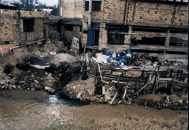 Administración Municipal y Nacional por atender el problema de salud pública”