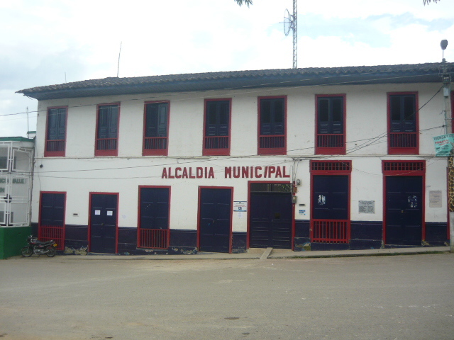 SE LE OTORGA A LA ALCALDIA MUNICIPAL LA JURISDICCION SOBRE LOS RIOS