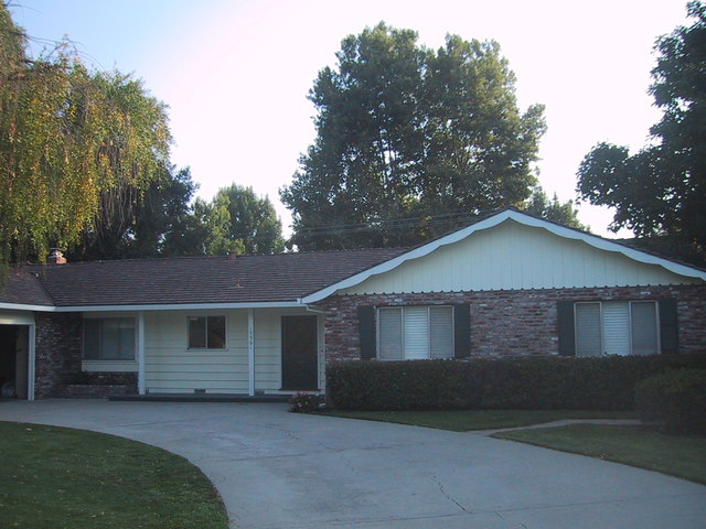 Family moves to Saratoga