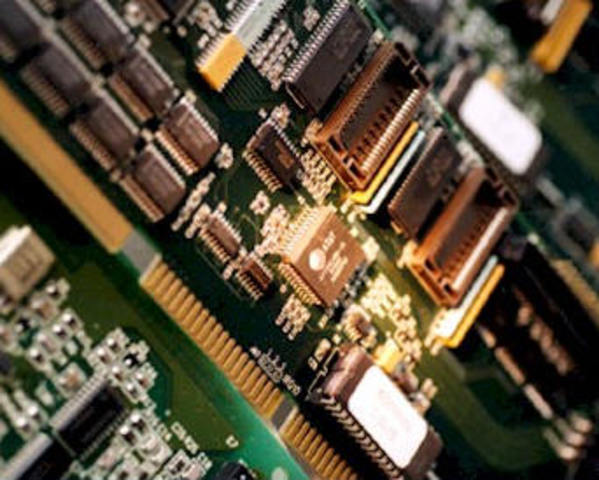 Se fabrican los primeros chips