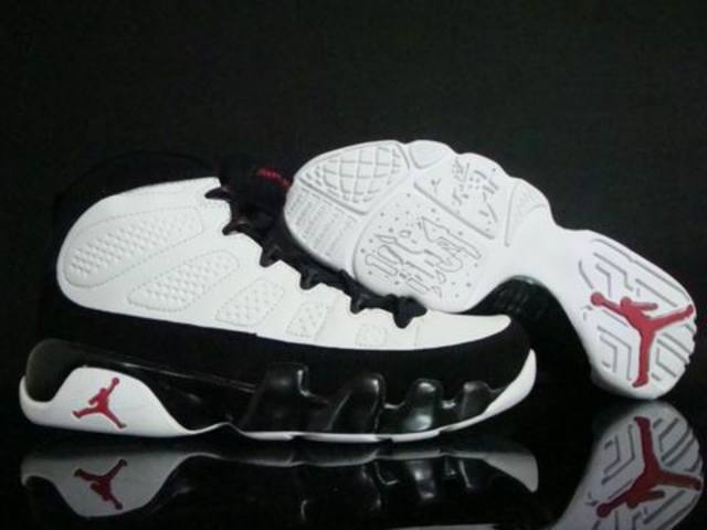 Air Jordan 9
