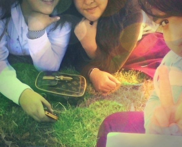 Amigas de secundaria LOS METALEROS del C