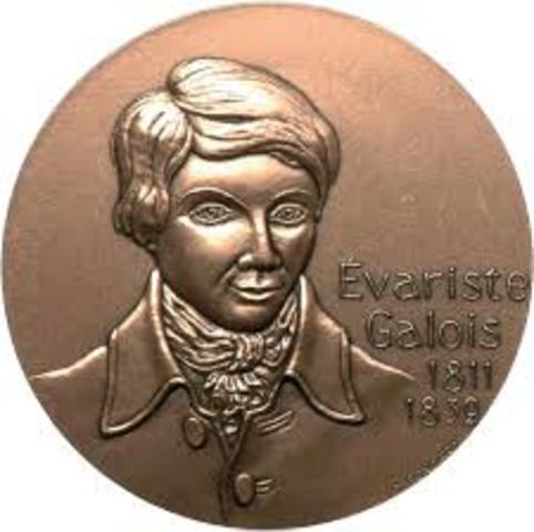 Se  generalizo la imposibilidad de resolver ecuaciones de quinto  grado por metodos algebraicos