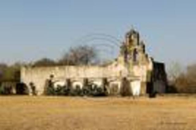 Missions in Texas close