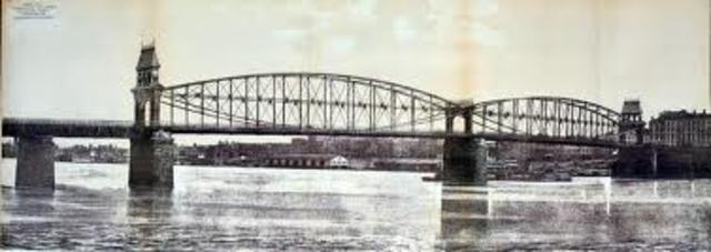 The Smithfeild Street Bridge