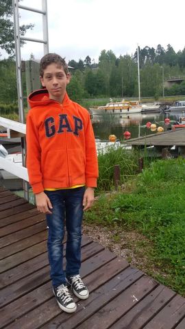 הטיסה לפינלנד בלי הורים