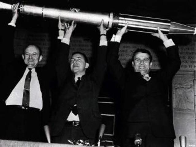 USA launches Explorer 1