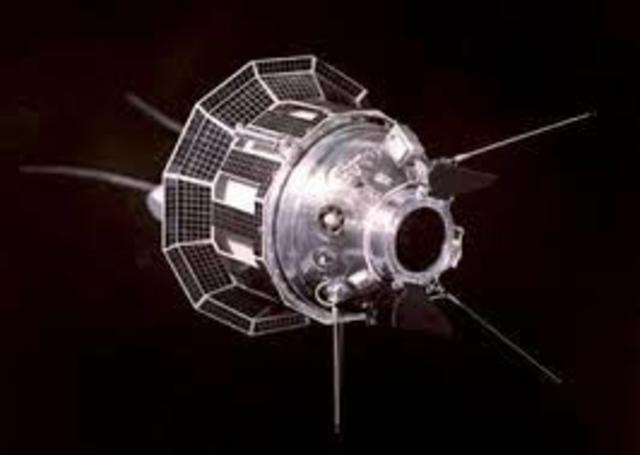 The Union launches luna 3