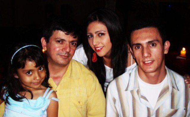 Cumpliendo un año mas de vida.