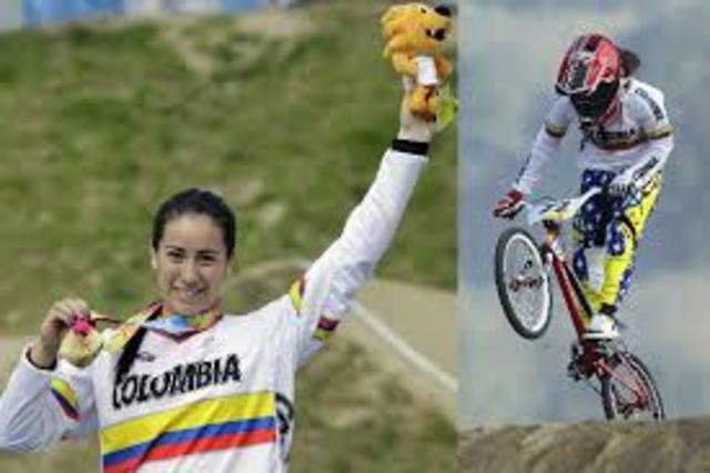 Medalla de plata en Copa Mundo Supercross,Santiago del Estero 2013.