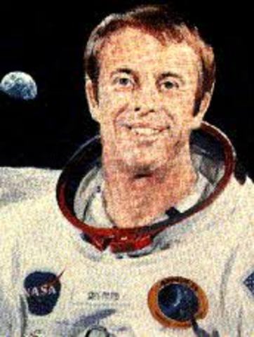 Alen B Shepard goes to space