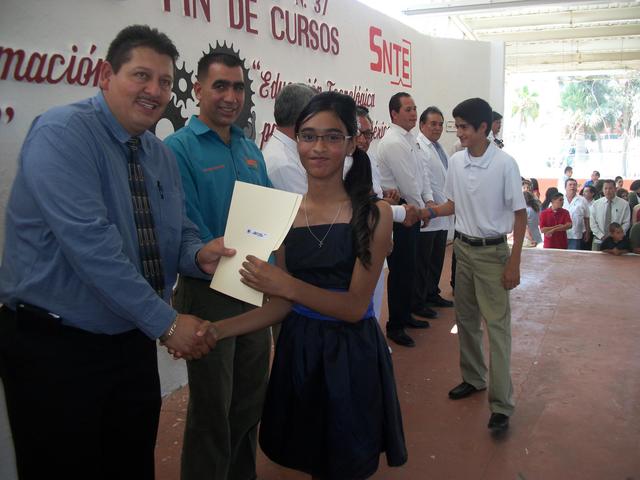 graduacion de la secundaaaria