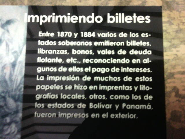 El billete de $2000 pesos tiene una remodelación en el color.
