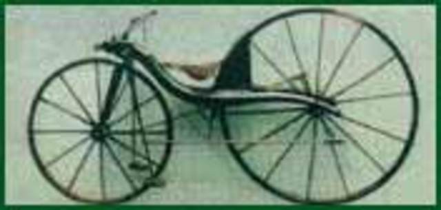 Primera bicicleta a pedales Macmillan, 1839.