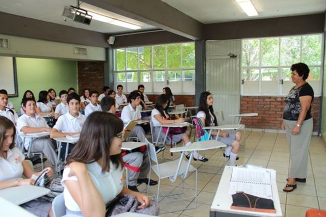 Mude ah Sonora e Inicie la preparatoria