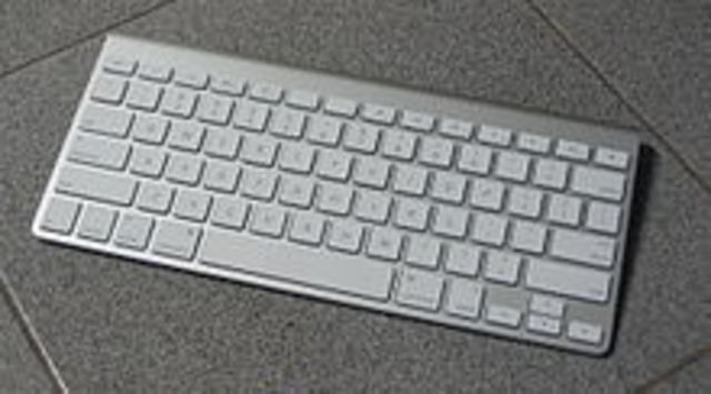 Apple Wireless Keyboard