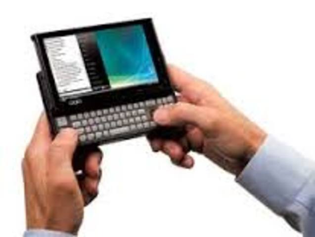 La microcomputadora ve la luz