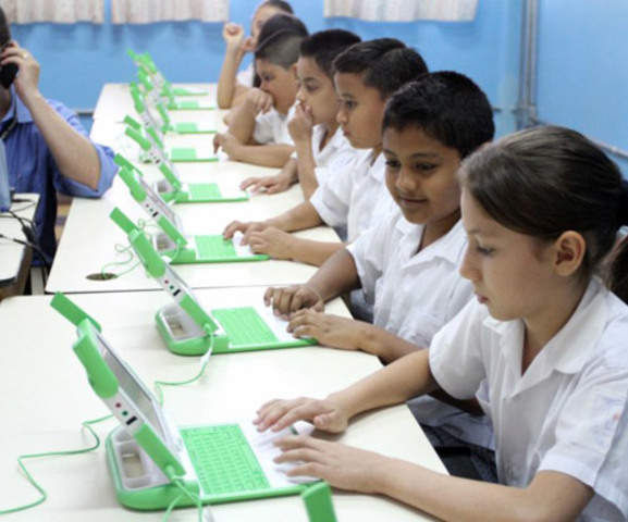 La Revolución de la Información y el Conocimiento