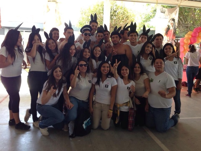 Mis amigos en la semana del estudiante