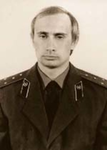 В 1985—1990 годах работал в ГДР