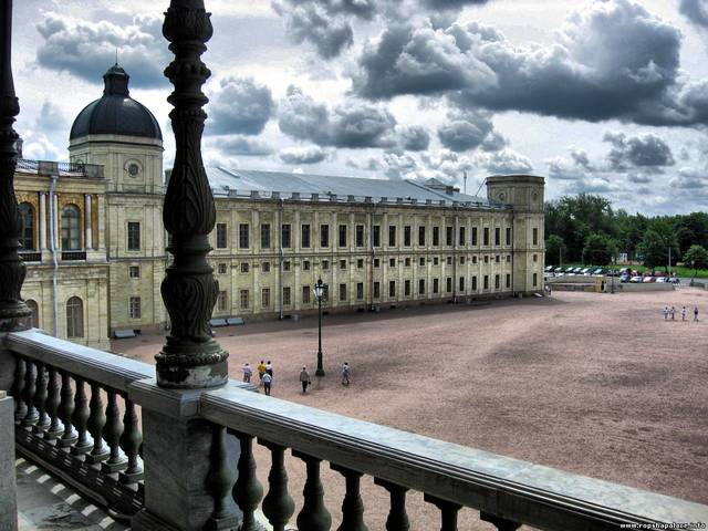 Переезд в Гатчину