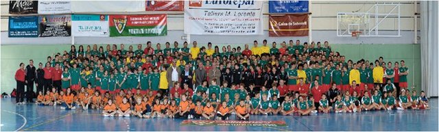 I start to play handball with 5 years old