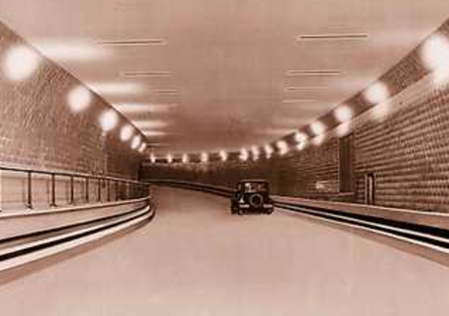 The Detroit Windsor Tunnel opens