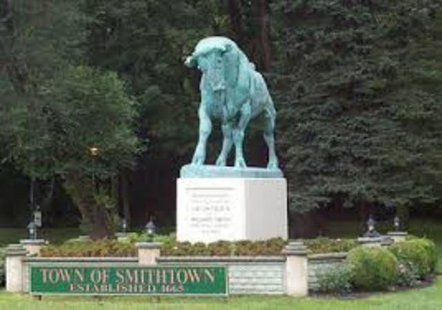 Lieutenant Michael P. Murphy is born