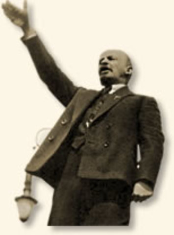 Vladimir Lenin and the Bolsheviks capture the Winter Palace